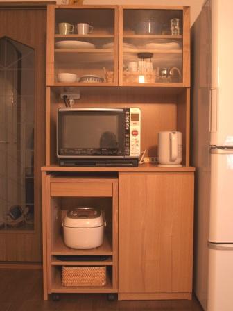 無印の食器棚（木製カップボード） : コロンと。 ＊お家のこと、暮らし